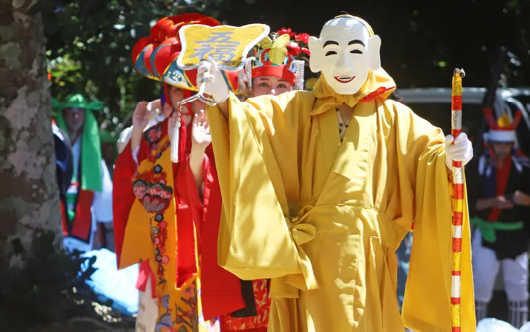 Miruku procession dance